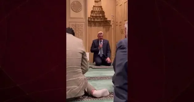 İçişleri Bakanı Çiftçi Meclis mescidinde yatsı namazı kıldırdı