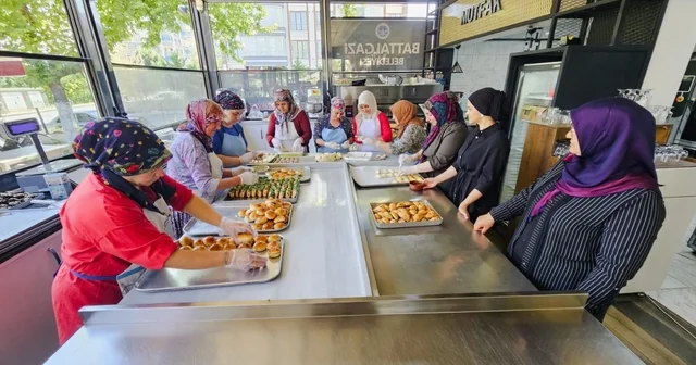 Battalgazi Belediyesi Kadın Kooperatifi, Trafik Park ta hizmet vermeye başladı Malatya Haberleri Habertürk Yerel Haberler