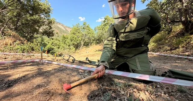 Tunceli de mayınlı alanlar JÖMAT timleriyle güvenli hale getiriliyor Tunceli Haberleri Habertürk Yerel Haberler