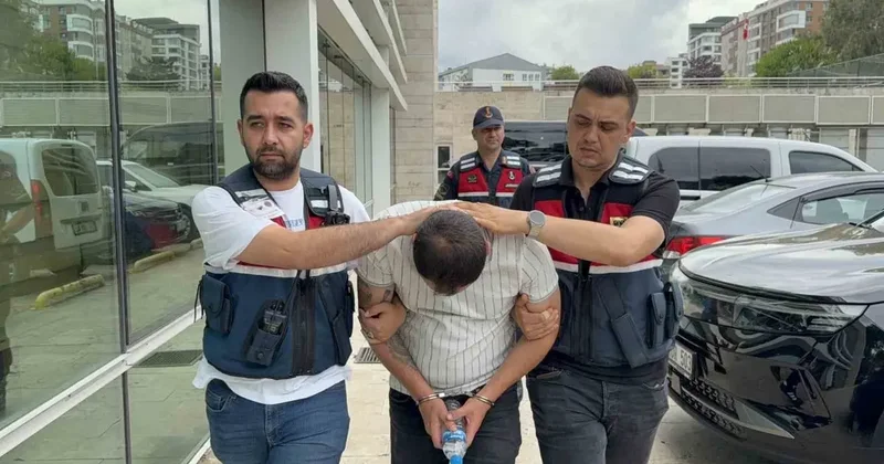 Jandarma, bagajdaki boya kutularında 2 bin 653 uyuşturucu hap ele geçirdi