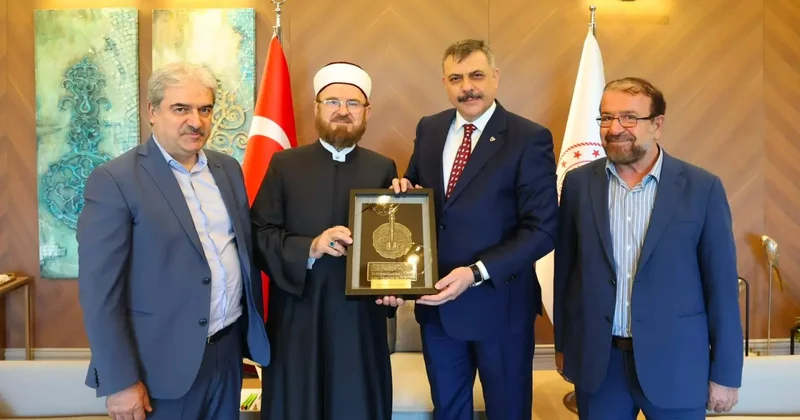 Bakan Çiftçi, Dünya Müslüman Alimler Birliği Başkanı Karadaği ile görüştü