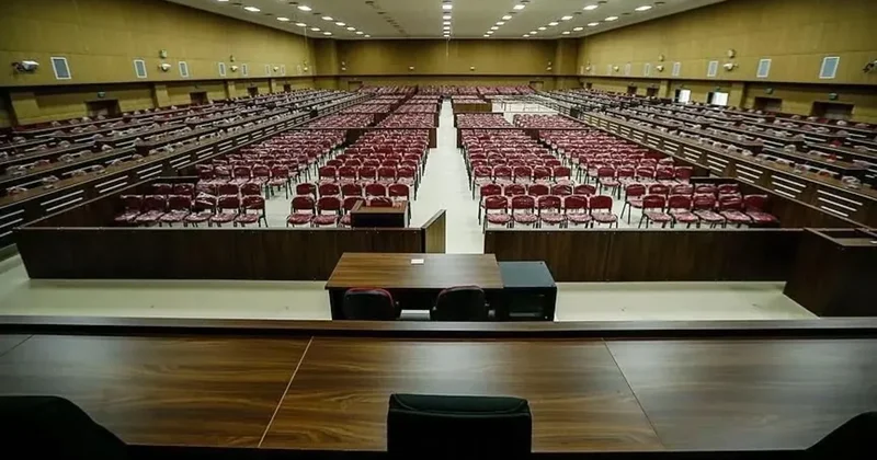Yargıtay’ın bozma kararının ardından yeniden görülen Genelkurmay çatı davasında karar çıktı