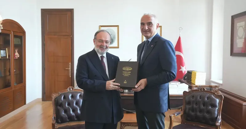 Bakan Ersoy: Medeniyet birikimimizi ilimle buluşturan çalışmaları memnuniyetle takip ediyoruz
