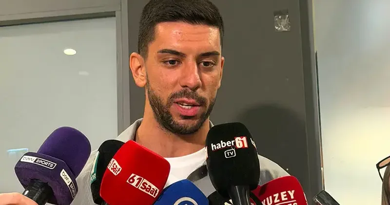 Trabzonspor’un yeni transferi Cenk Özkaçar Trabzon da