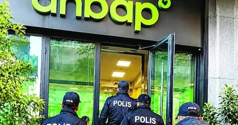 Ahbap Derneği kurucusu Alper Çelik, noterde işlem yaptığı sırada yakalanarak tutuklandı