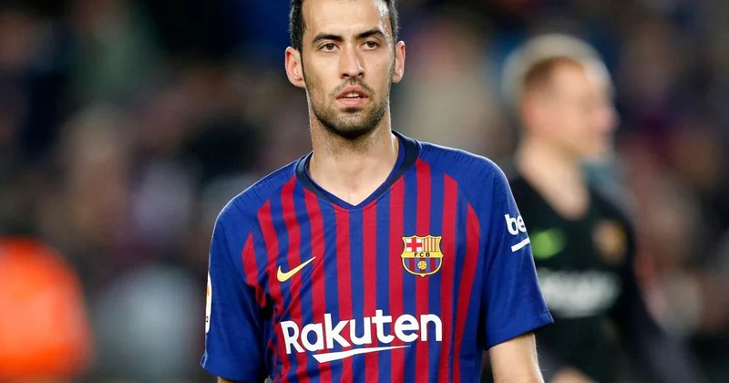 Sergio Busquets efsanesi olduğu Barcelona ya geri döndü