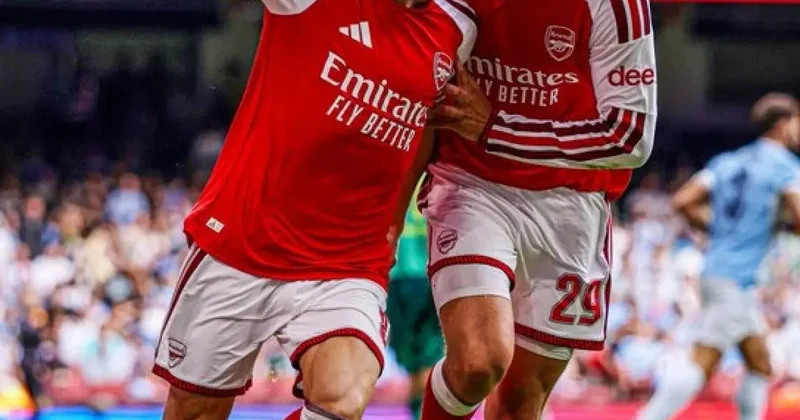 Sezonun ilk kupası Arsenal ın! Yeni transfer alev aldı: City yi sahadan sildiler