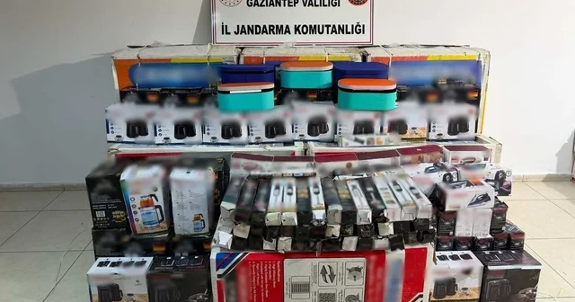 Gaziantep te 1,3 milyon TL değerinde kaçak malzeme ele geçirildi Gaziantep Haberleri Habertürk Yerel Haberler