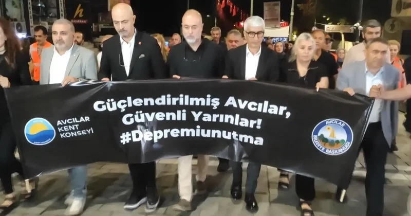 Avcılar’da 17 Ağustos Depremi’nde yaşamını yitirenler anıldı