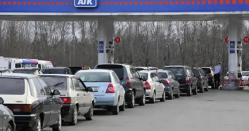 Rusya da akaryakıt krizi yeniden büyüyor: Benzin kıtlığının ikinci dalgası başladı