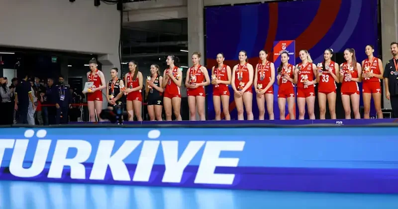 Türkiye U17 Kız Voleybol Milli Takımı, dünya ikincisi