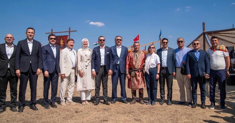 Türk Dünyası Macaristan’da buluştu