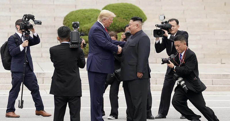 Trump tan Kuzey Kore ye İran savaşı jesti