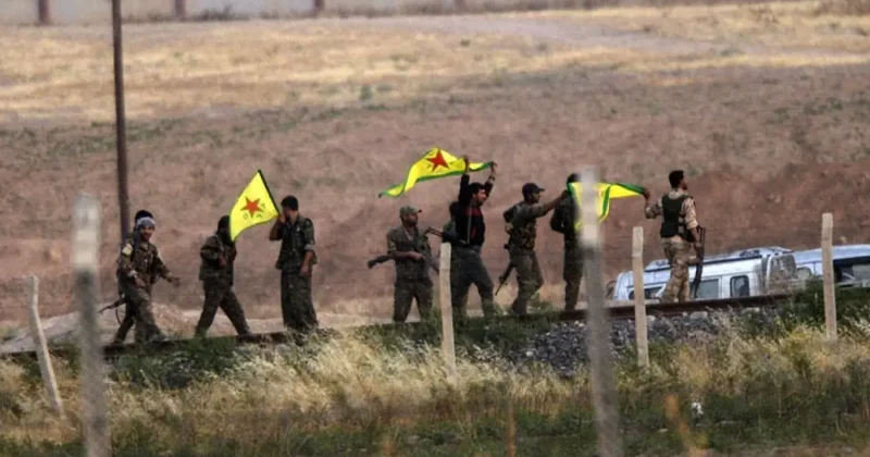 Suriyeli yetkili: YPG kendini feshedecek