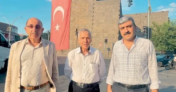 YAVUZ DONAT Terörsüz Türkiye... Sahadan notlar
