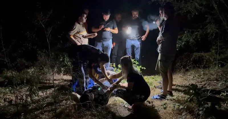 Ormana götürdükleri genci, silahla bacağından yaralayıp kaçtılar