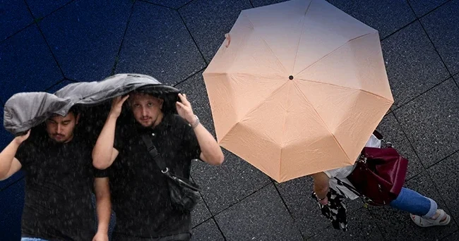 Kuvvetli yağış ve rüzgar etkili olacak! Meteoroloji saat verdi: Ankara dahil birçok ilde gök gürültülü sağanak yağış geliyor