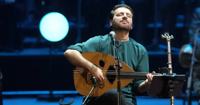 Sami Yusuf’tan Türkiye’ye özel sürpriz: Zahid Bizi Tan Eyleme’yi ilk kez seslendirecek