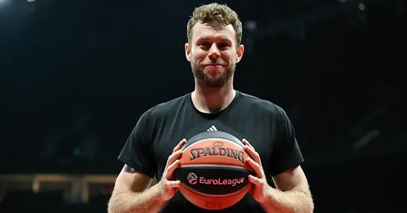 Nicolo Melli ve Sertaç Şanlı dan şampiyonluk sözleri! Hedefimiz 4 kupayı da kazanmak Fanatik Gazetesi Basketbol Haberleri Spor