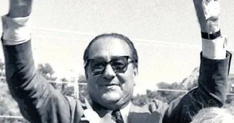 YAVUZ DONAT Bir döneme adını veren Başbakan