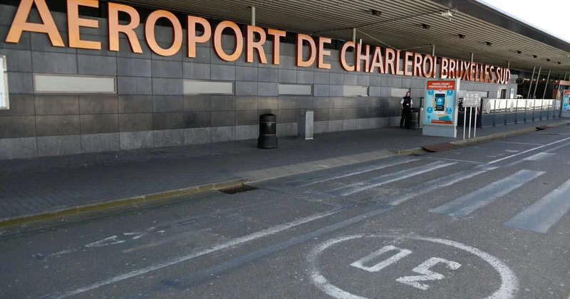 Belçika da Charleroi Havalimanı nda grev nedeniyle 42 uçuş iptal edildi