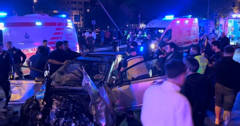 İstanbul daki kazada ortalık savaş alanına döndü Sözcü Gazetesi