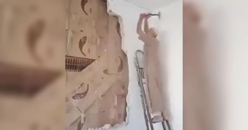 Esad rejiminden kaçan Suriyeli, duvar örerek sakladığı kütüphanesine yıllar sonra kavuştu