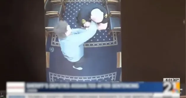 ABD de mahkemede dehşet anları: Cezaevinden kaçmak için polislere kan kusturdu!
