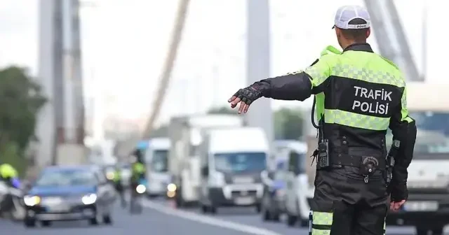 YENİ TRAFİK CEZALARI 2025: Yeni trafik cezaları neler, ne zaman çıkacak, Meclis ten geçti mi? Son Dakika Haberleri