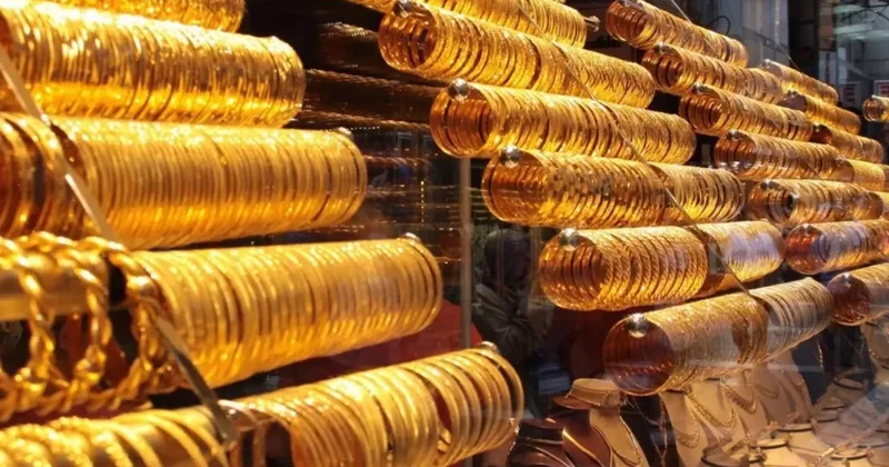 Altındaki artış sonrası yeni arayışlar gündemde! İşte gümüşe de parası yetmeyenlerin yeni favorisi