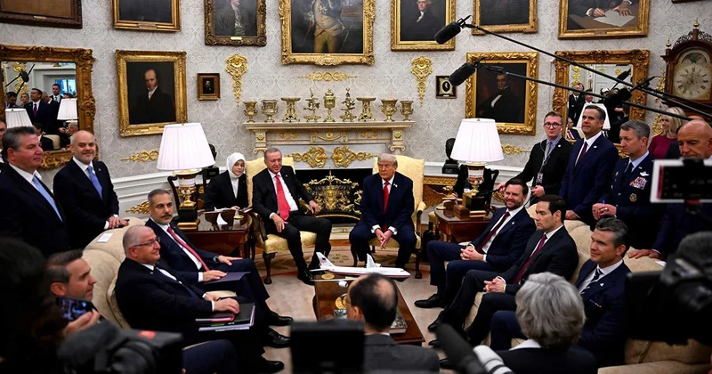 Trump’ın Türkiye mesajları Atina’da endişe yarattı: Diasporaya “harekete geçin” çağrısı
