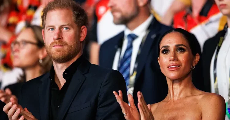 Archie ve Lilibet unvanlarını kaybedebilir mi? Kraliyet ailesinden kopuşun gölgesi sürüyor