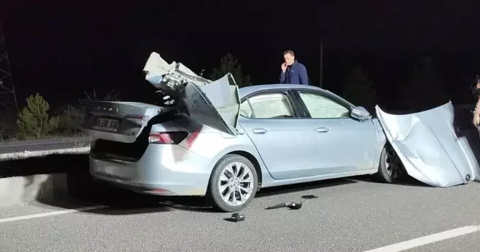 Kütahya Tavşanlı karayolunda feci kaza: 1 ölü, 2 yaralı