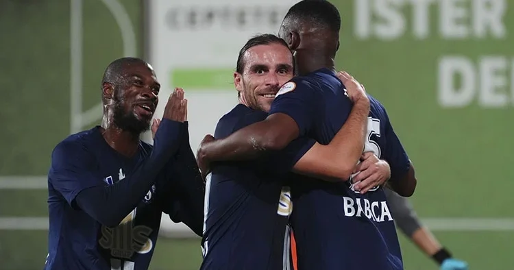 Sarıyer, Ümraniyespor u 3 golle geçti!
