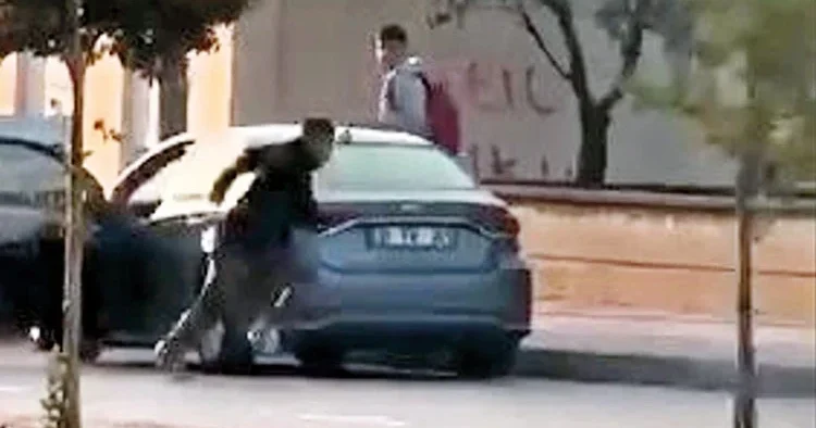 Okul müdürüne kanlı pusu