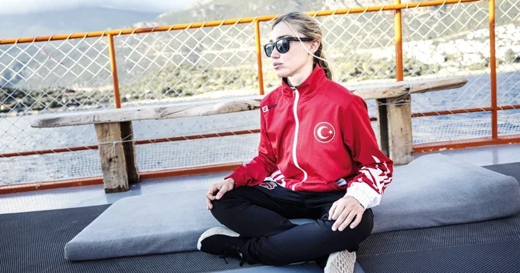 Şahika Ercümen Gazze için nefesini tutacak