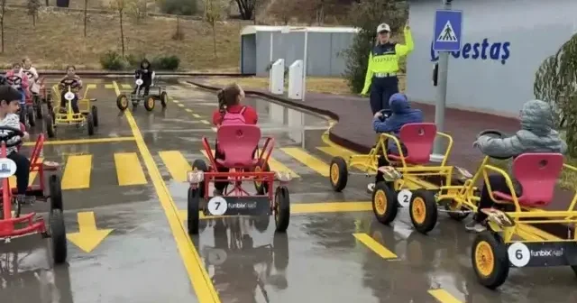 Jandarmadan miniklere trafik eğitimi Hayat Haberleri