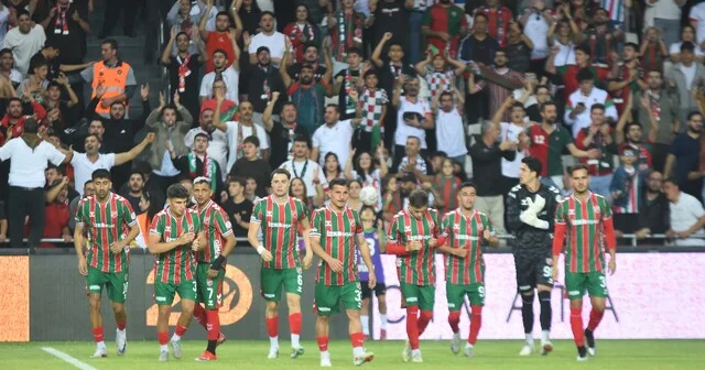 Karşıyaka ile Ayvalıkgücü rövanş sınavında İzmir Haber Habertürk Yerel Haberler