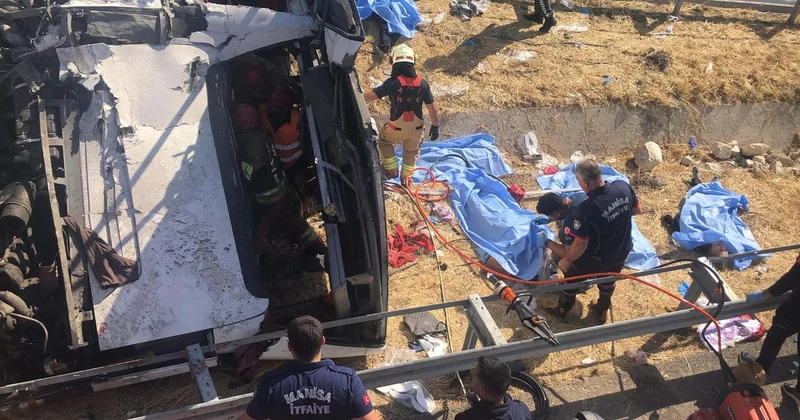 Manisa Akhisar da otobüs kazasında 71 yaşındaki yaralı öldü, ölü sayısı 12 oldu