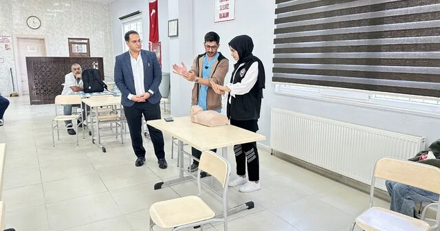 Mardin de hayat kurtaran Heimlich manevrası anlatıldı Mardin Haber Habertürk Yerel Haberler