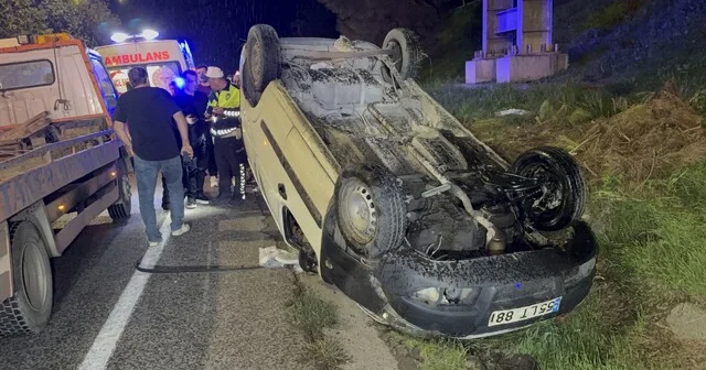 Samsun da hafif ticari araç 30 metrelik şarampole yuvarlandı: 1 yaralı Samsun Son Dakika Haberleri Habertürk Yerel Haberler