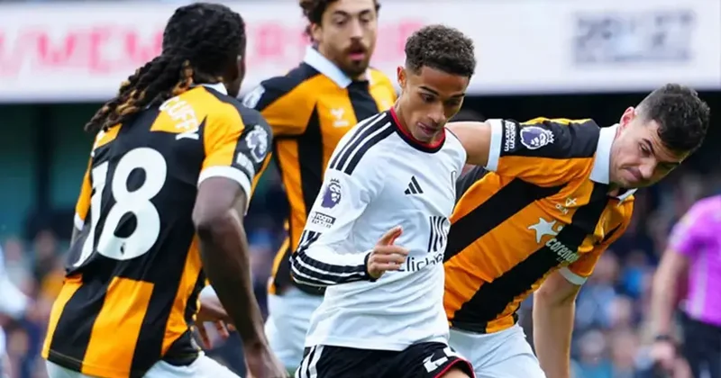 Hull City Londra da tek golle mağlup! Fulham siftah yaptı... (ÖZET) Fulham Hull City maç sonucu 1 0 Fanatik Gazetesi Futbol Haberleri Spor