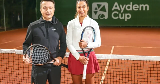 Milli tenisçi Çağla Büyükakçay, Aydem Cup a özel gösteri maçıyla renk kattı Denizli Son Dakika Haberleri Habertürk Yerel Haberler