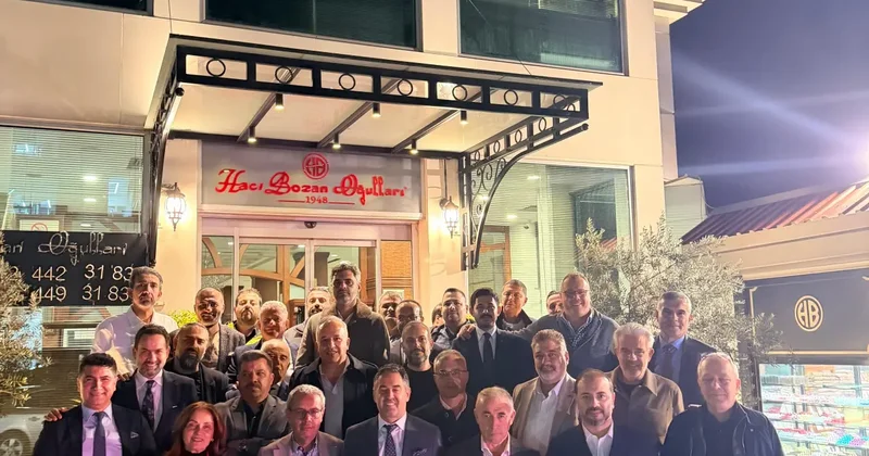 Glokal İş ve Fikir İnsanları Platformu nda Üniversite Sanayi İşbirliği zirvesi