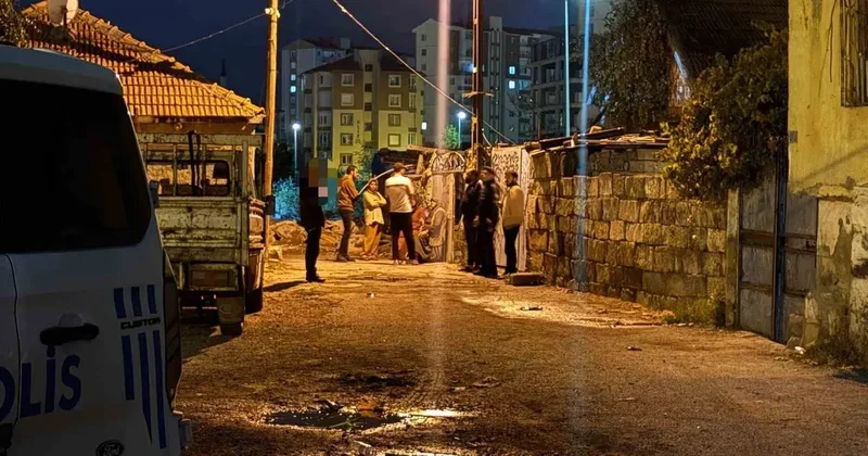 Kayseri de prizi tamir ederken elektrik akımına kapıldı