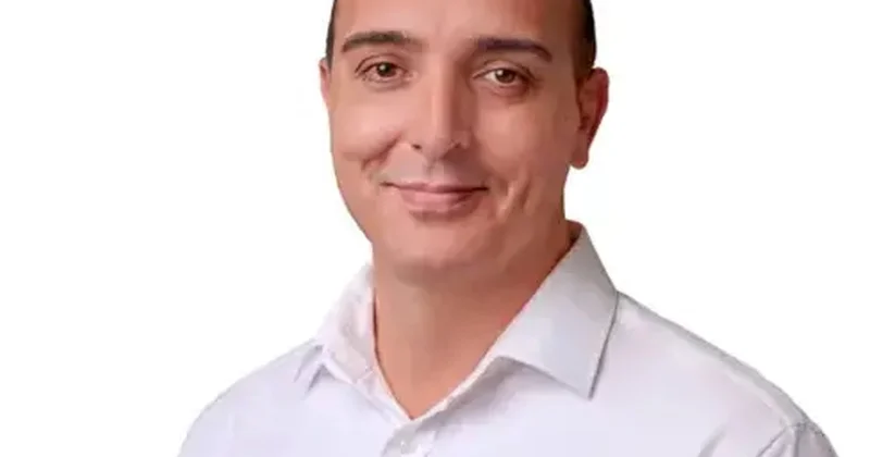 İstifa eden Konyaaltı Belediye Başkanı Kotan, 2 hafta sonra Yeni Parti ye üye oldu