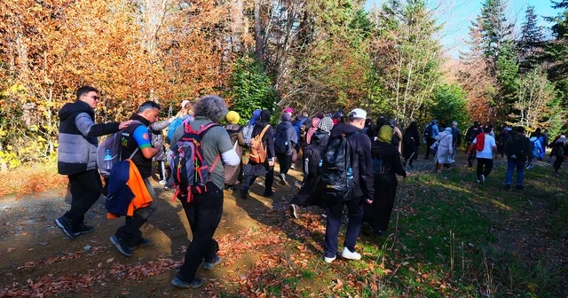 Pamukova da sonbaharın renkleriyle 14 kilometrelik yürüyüş Sakarya Haberleri