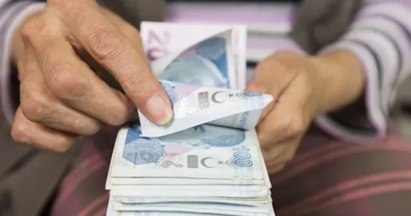 İktidar medyasından memur ve emeklilerine zehir zemberek haber: Tek kuruş bir iyileştirme bile...