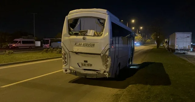 Bolu da işçileri taşıyan 3 midibüs çarpıştı: 11 yaralı Bolu Haberleri