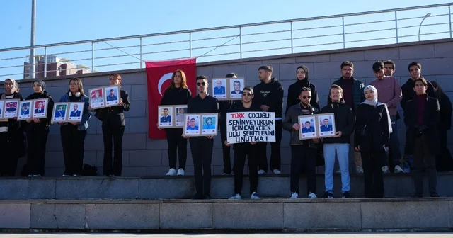 Üniversite öğrencileri şehitleri dualarla andı Kastamonu Haberleri